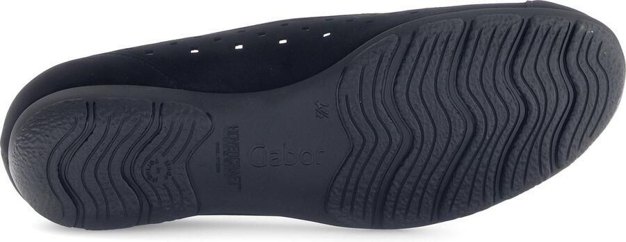 Gabor ballerina met gaatjes 84.169.17 Zwart