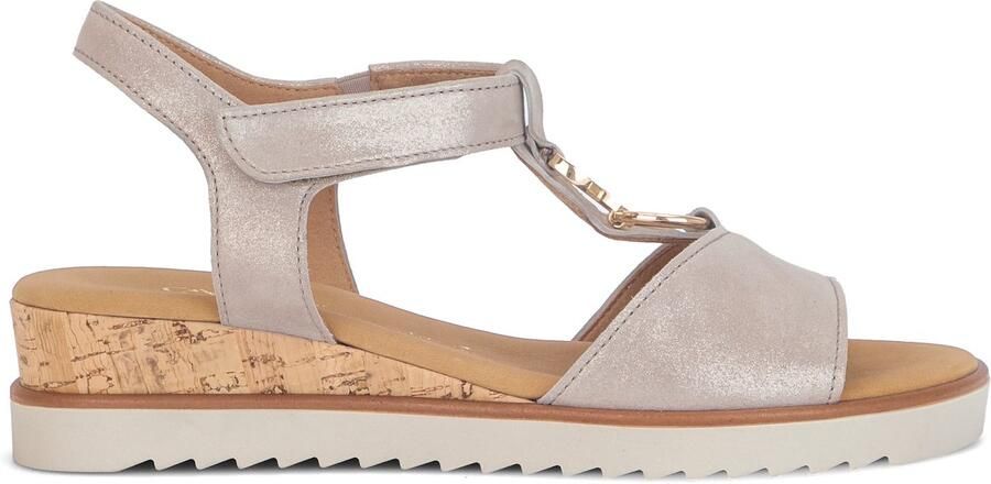 Gabor Sandaal Beige Glans T Band Wijdte G