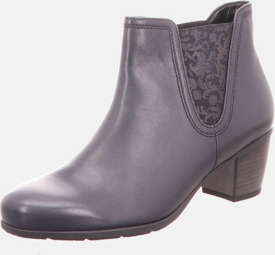 Gabor Chelsea boots