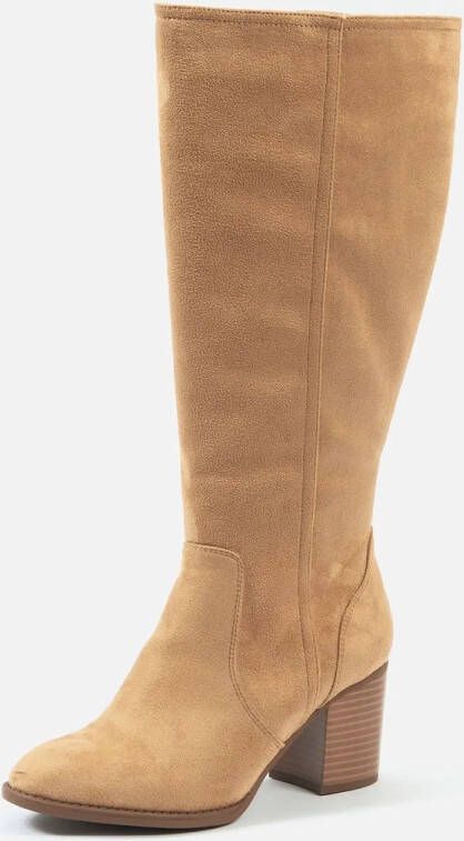 Gabylou XL laarzen voor brede kuiten Model Olivia. Beige