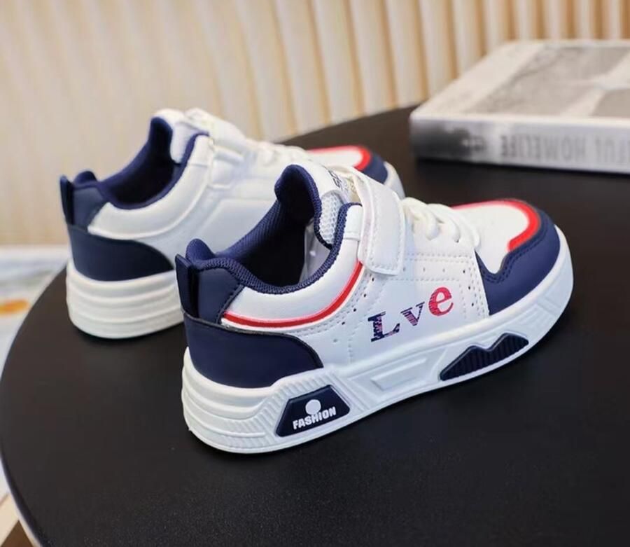 Geen merk. TK-S Kinderschoentjes klittenband met veter wit-blauw