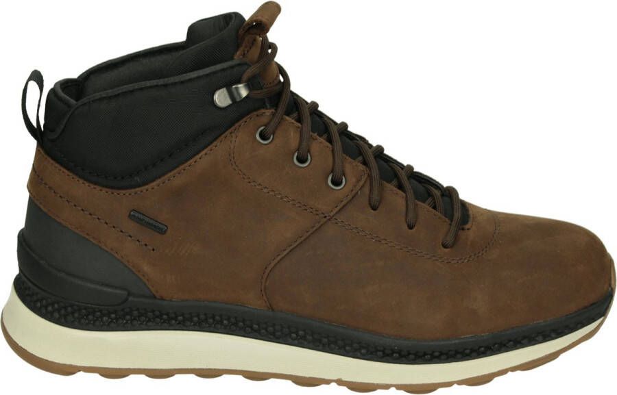GEOX U56HMC Vrije tijd half-hoogPopulaire herenschoenenHeren veterschoenHeren sneakers Bruin