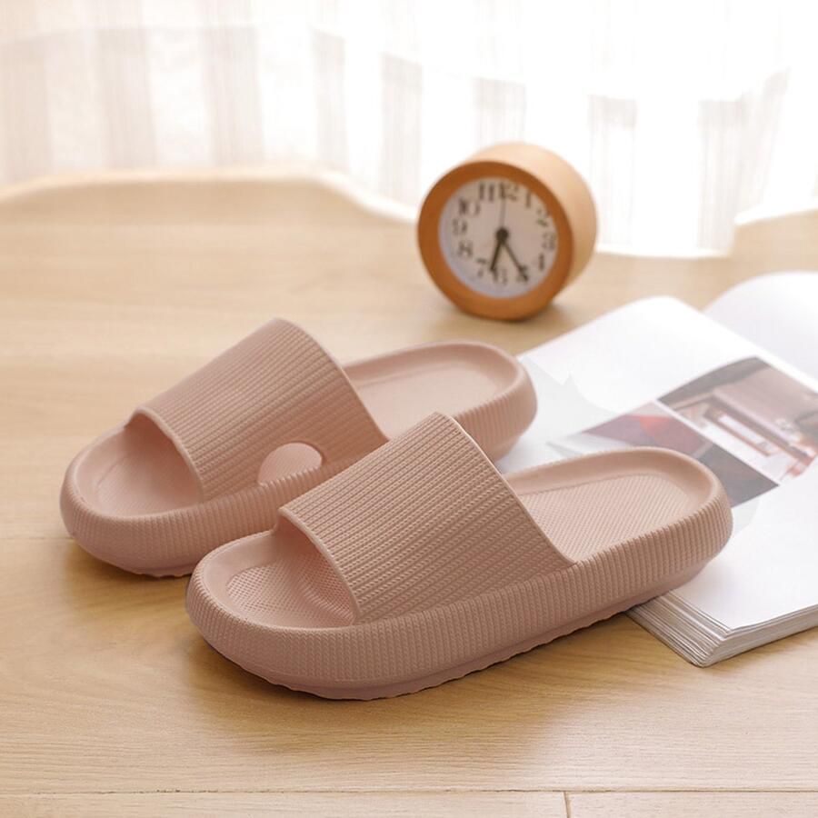 Geweo Slippers Badslippers EVA Badslippers Unisex Anti-Slip en Stevig Voetbed Anti-lawaai-Antibacterieel Anatomisch Licht & Flexibel Massage-effect-voor in de zomer en voor binnen en buitenv Khaki