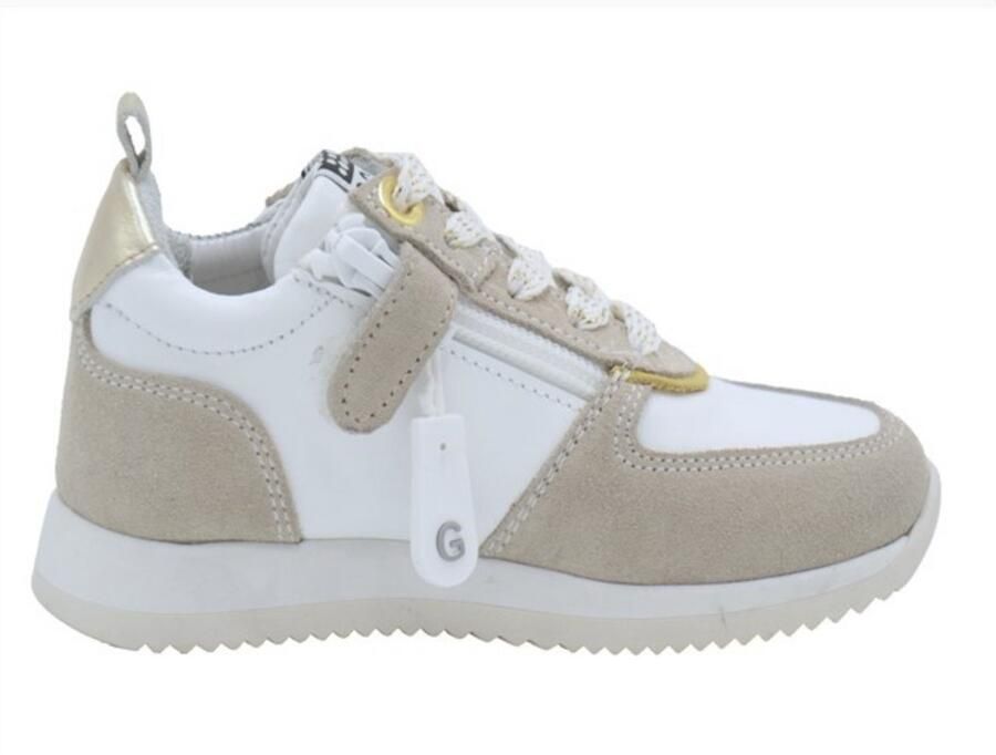 Giga Sneaker
