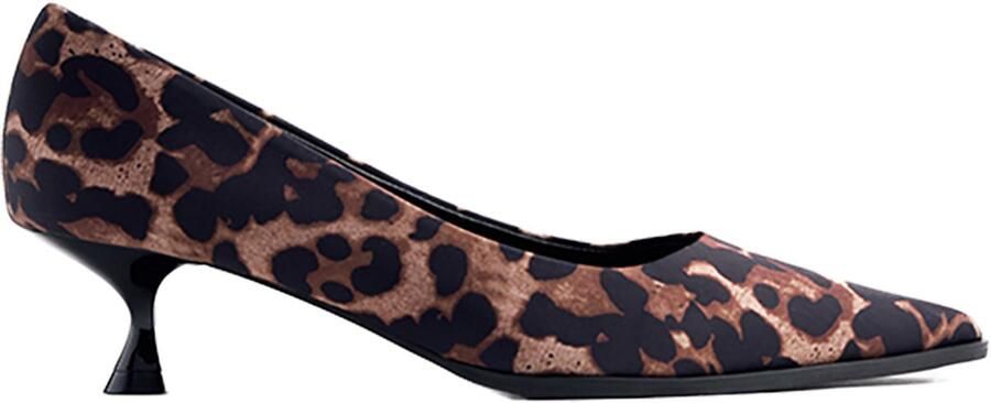 Gioseppo Biwabik Hakken Bruin Vrouw