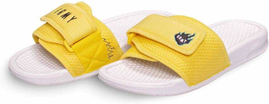Grimey Trespass Slippers Geel