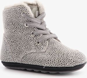 Groot gevoerde leren babyschoenen met stippen Grijs Uitneembare zool In cadeauverpakking