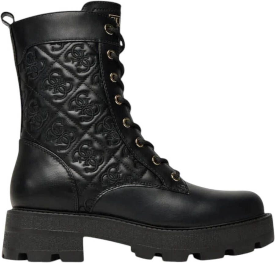 Guess Gewatteerde Veterschoenen met Unieke Stijl