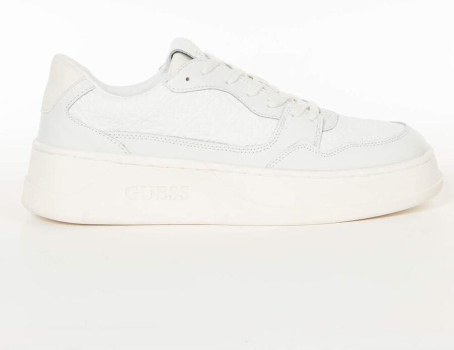 Guess Witte Leren Sneaker met 4 cm Rubberen Zool White Heren