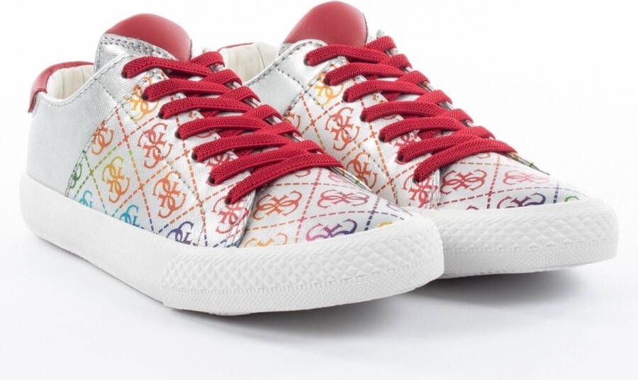 GUESS multi logo
