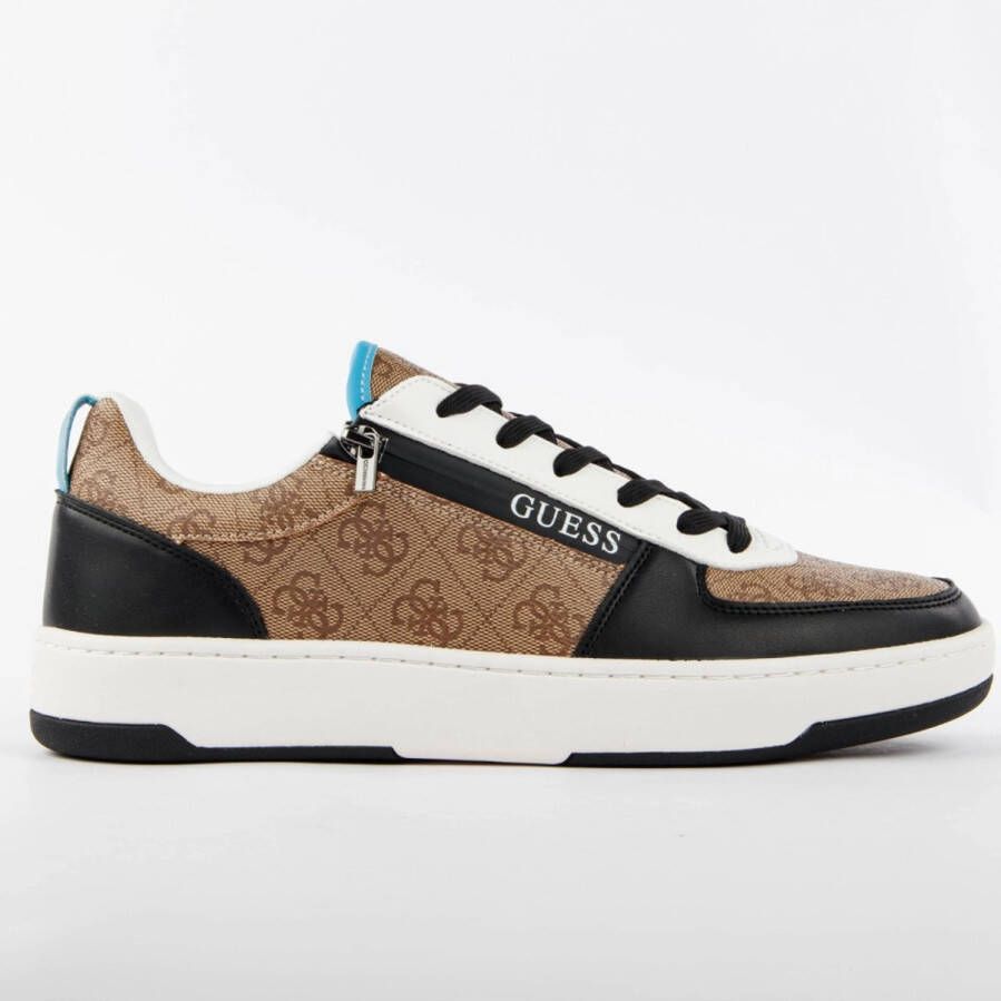GUESS Venko Schoenen Bruin Man