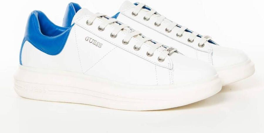 Guess Sneakers met contrastgarnering model 'VIBO'