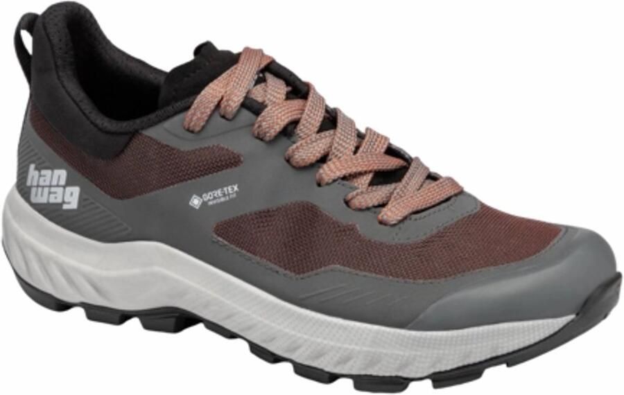 Hanwag De Kaduro Light GTX Dames is een lichtgewicht comfortabele en waterdichte wandelschoen speciaal ontworpen voor vrouwen die houden van avontuurlijke tochten in omstandigheden. Dankzij het Gore-Tex-membraan biedt deze schoen