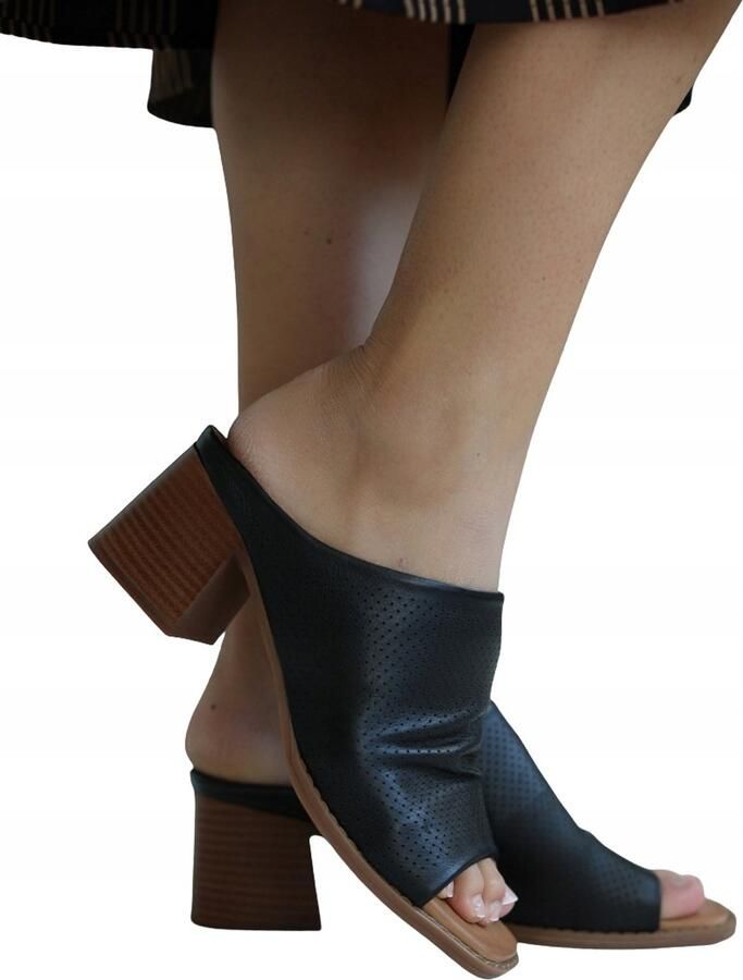 Harpers Veretta Elegante Zwarte Leren Dames Slippers