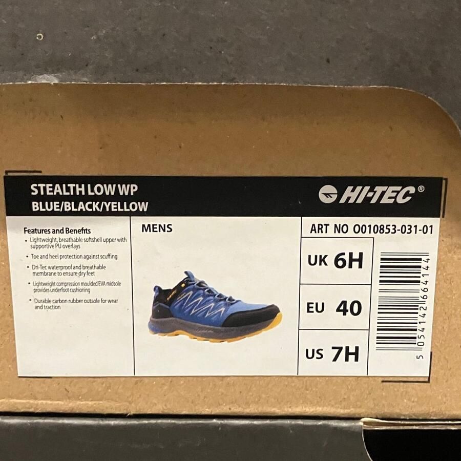 Hi-Tec Stealth Waterbestendig ZWART Wandelschoenen voor Mannen