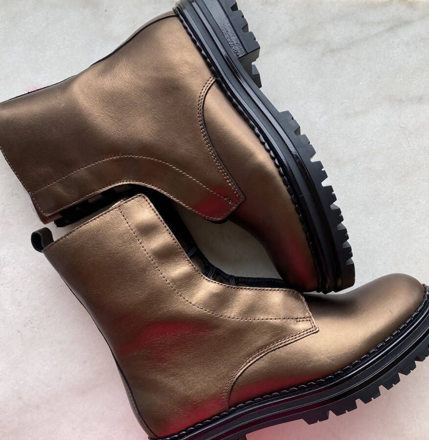 Hip bootie brons