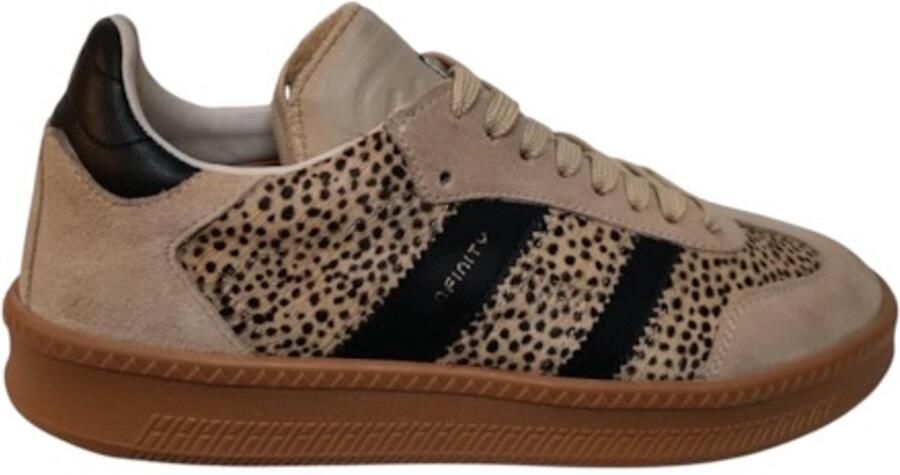 Hip Sneakers