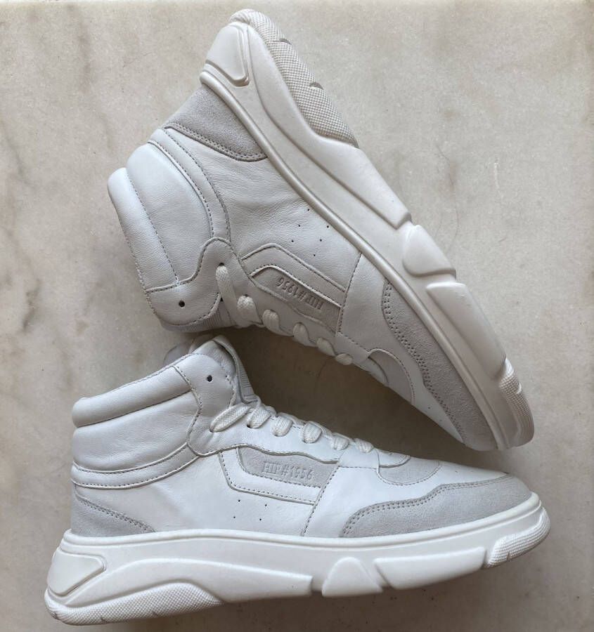 Hip sneaker wit