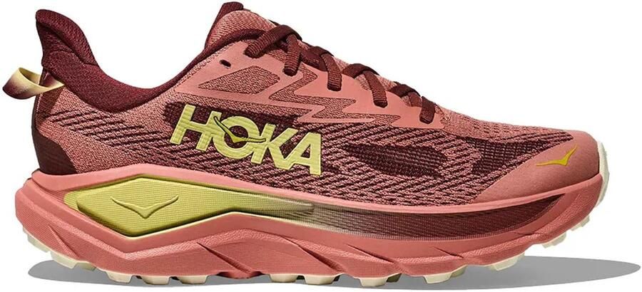 HOKA Women's Challenger 8 Trailrunningschoenen 1 3 Regular rood