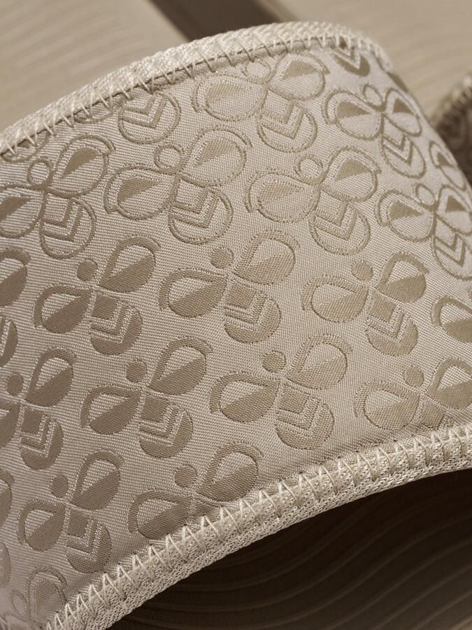 Hummel Badeschuhe Comfort Slide Jq 228341 Cornstalk