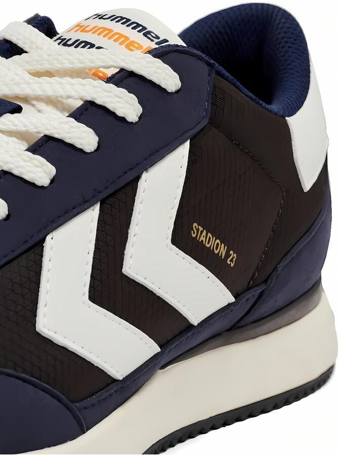 Hummel Multisportschuhe Stadion 23 228677 Java