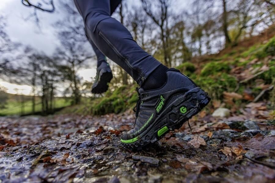 Inov-8 Roclite Ultra G 320 Heren Black Green Trailrunschoenen - Foto 6