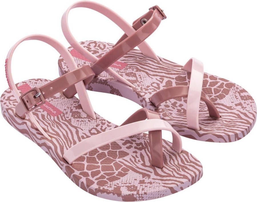 Ipanema IP 83180 Fashion Sandal Q1