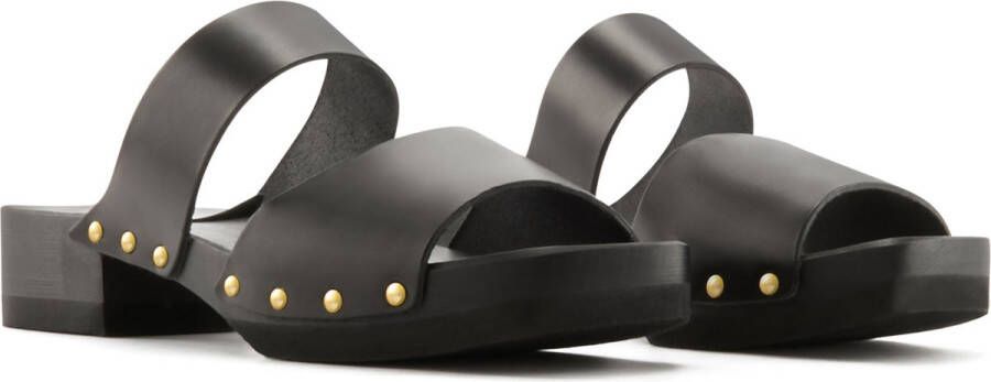 Isabel Bernard Slippers & Mules Vendôme Carmen Clogs in zwart