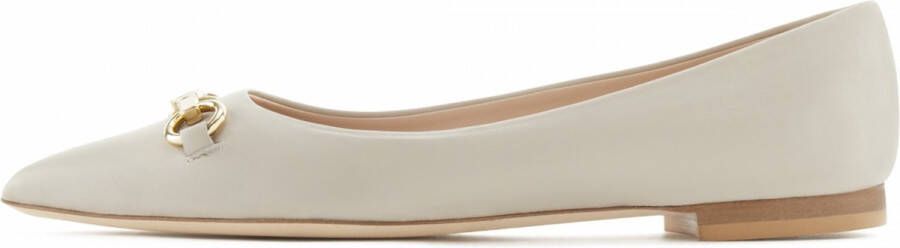 Isabel Bernard Slippers Vendôme Elita Calfskin Leather Ballerinas in wit