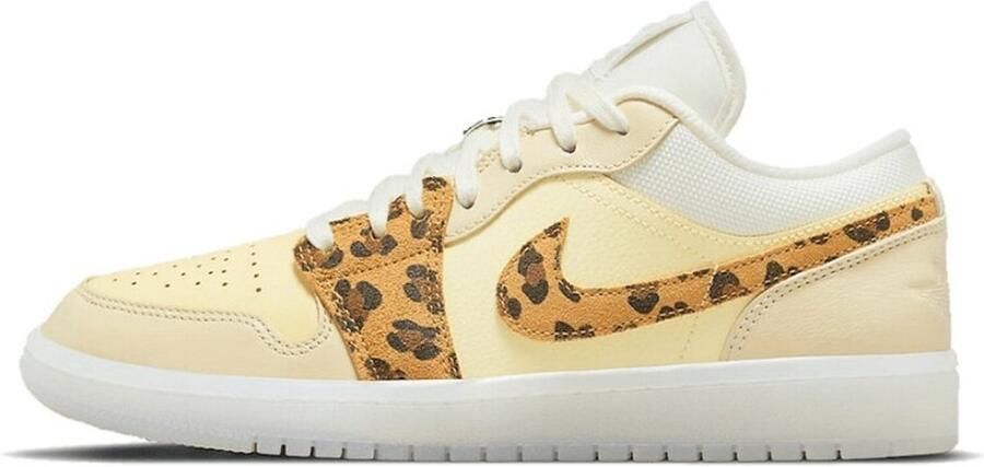 Air Jordan 1 Low (SNKRS Day)