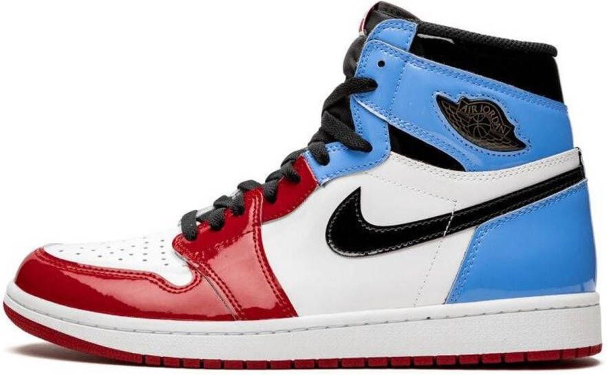 Jordan Air 1 Retro High Fearless UNC Chicago