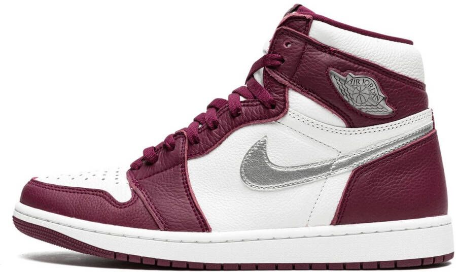 Jordan Air 1 Retro High OG Bordeaux