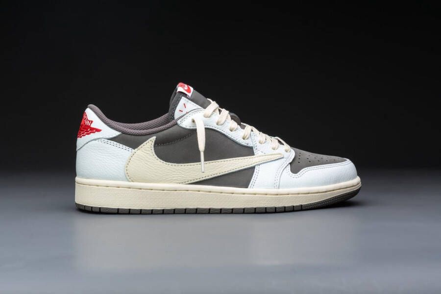 Jordan Air 1 Retro Low OG SP Travis Scott Reverse Mocha DM7866