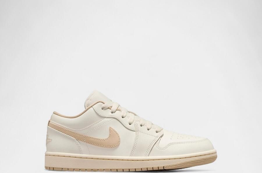 Nike Lage Sneakers 1 Low Sail Rattan (Women's)