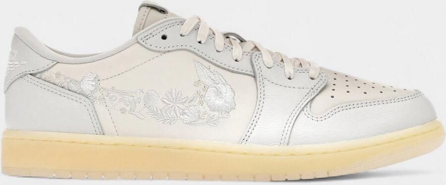 Nike Lage Sneakers Jordan 1 Retro Low OG Rabbit Floral Swoosh