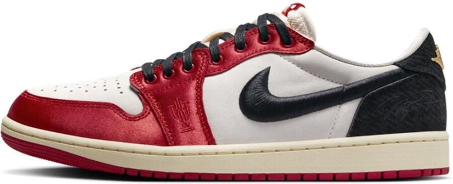 Air Jordan 1 Retro Low OG 'Trophy Room Away'