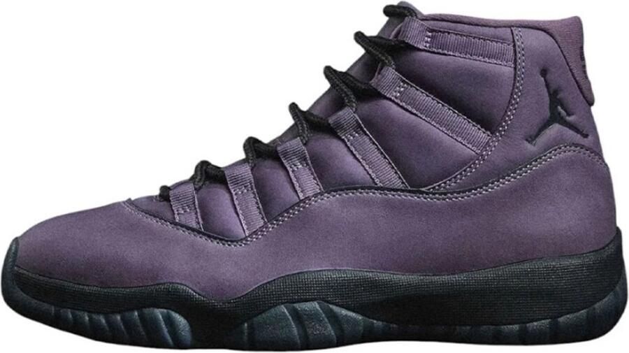Air Jordan 11 Retro Mojave