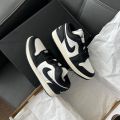 Jordan 1 Low SE Vintage Panda (Women's) - Zwart