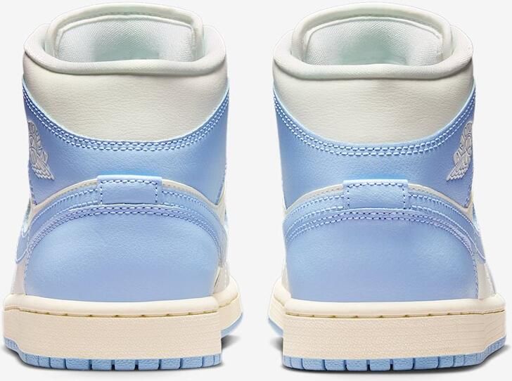 Jordan Air 1 Mid Psychic Blue Sail Coconut Milk Neutral Grey Blauw Wit Air 1 Lifestyle Unisex Sneakers