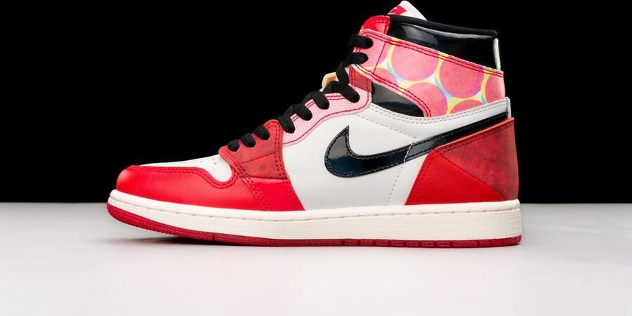 Jordan Air 1 Retro High OG Spider-Man Across the Spider-Verse - Foto 4
