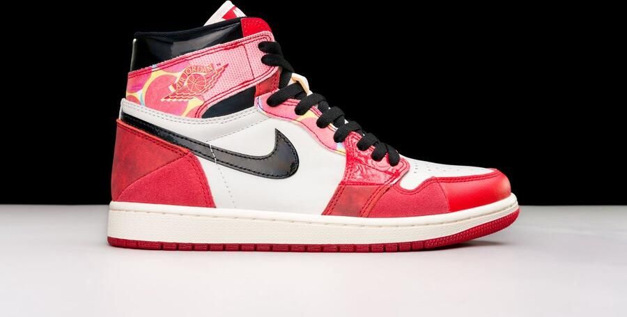 Jordan Air 1 Retro High OG Spider-Man Across the Spider-Verse - Foto 3