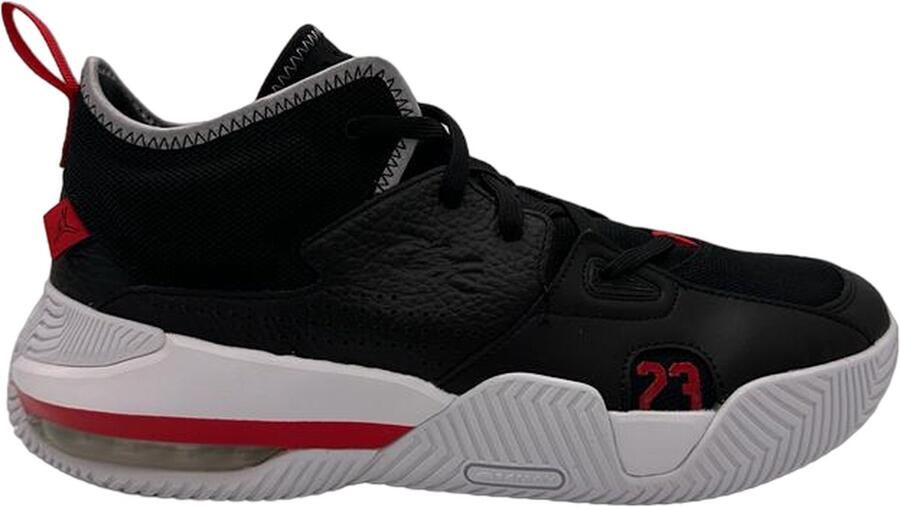 Jordan Stay Loyal 2 Basketball Schoenen black white university red wolf grey maat: 46 beschikbare maaten:41 42.5 43 44.5 45 46