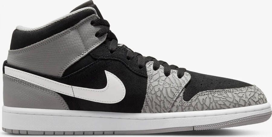 Jordan Air 1 Mid Se(Gs ) Black University Red White Lt Smoke Grey Schoenmaat 36+ Shoes grade school DM6216 016