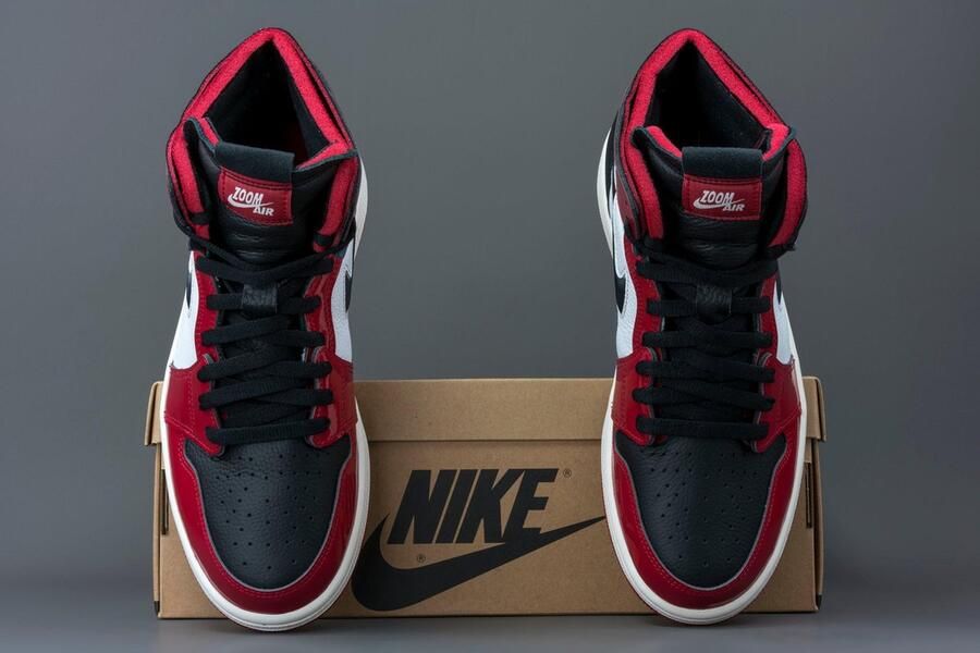 Nike Air Jordan 1 High Zoom Air CMFT Patent Chicago (W) CT0979-610 rood zwart wit sneakers hoog kindersneakers - Foto 9