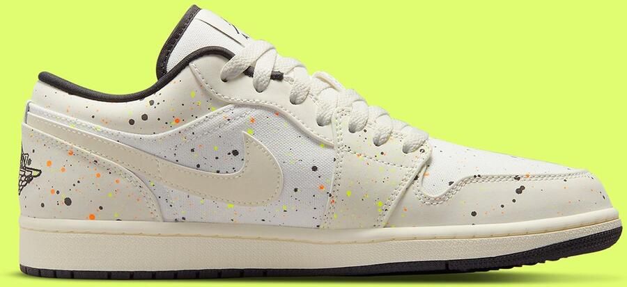 Nike Lage Sneakers Baskets Air Jordan 1 Low SE Brushstroke esthétique unique