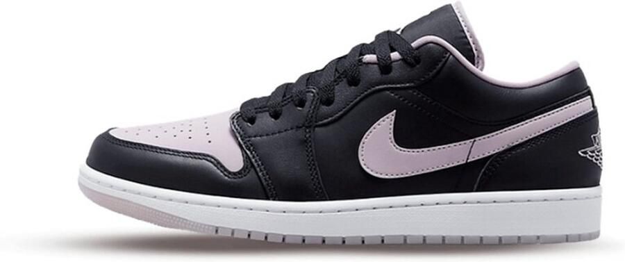 Air Jordan 1 Low SE Black Iced Lilac
