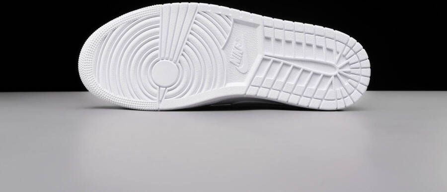 Jordan Air 1 Low Basketball Schoenen white white white maat: 45.5 beschikbare maaten:41 42.5 40 43 44.5 45 46 40.5 45.5 47.5 - Foto 7