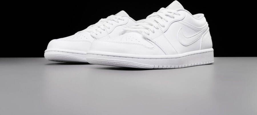Jordan Air 1 Low Basketball Schoenen white white white maat: 45.5 beschikbare maaten:41 42.5 40 43 44.5 45 46 40.5 45.5 47.5 - Foto 4