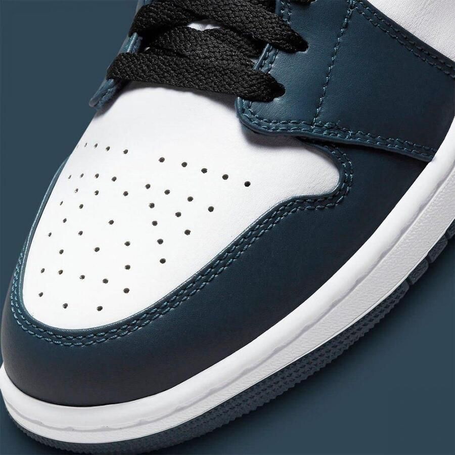 Nike Air Jordan 1 Mid Armory Navy White Black 554724-411 Navy;Wit;Zwart Schoenen - Foto 3