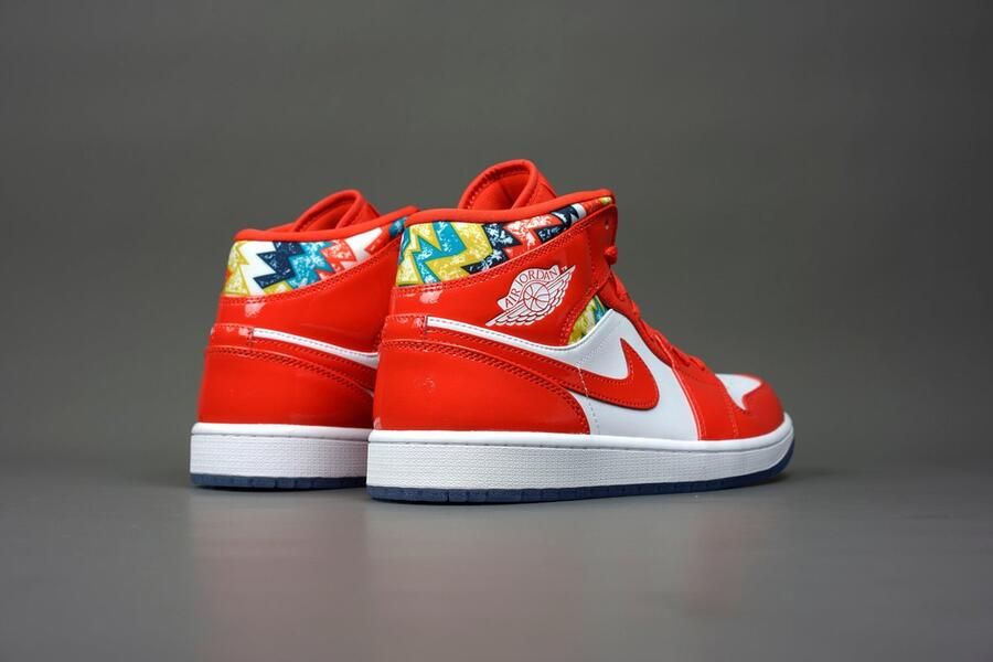 Nike Air Jordan wmns AIR JORDAN 1 MID 'BARCELONA SWEATER RED PATENT' DC7294 - Foto 11